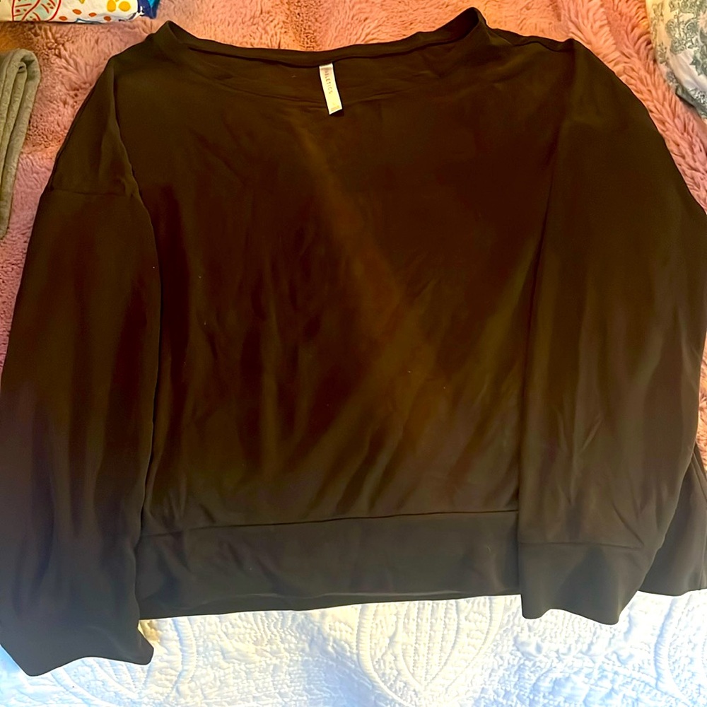 Fabletics black sweatshirts size large